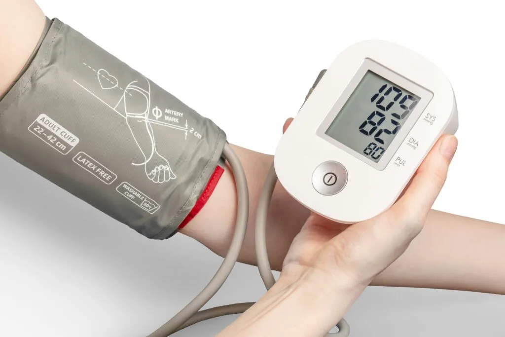 whats-high-blood-pressure_bloomedic