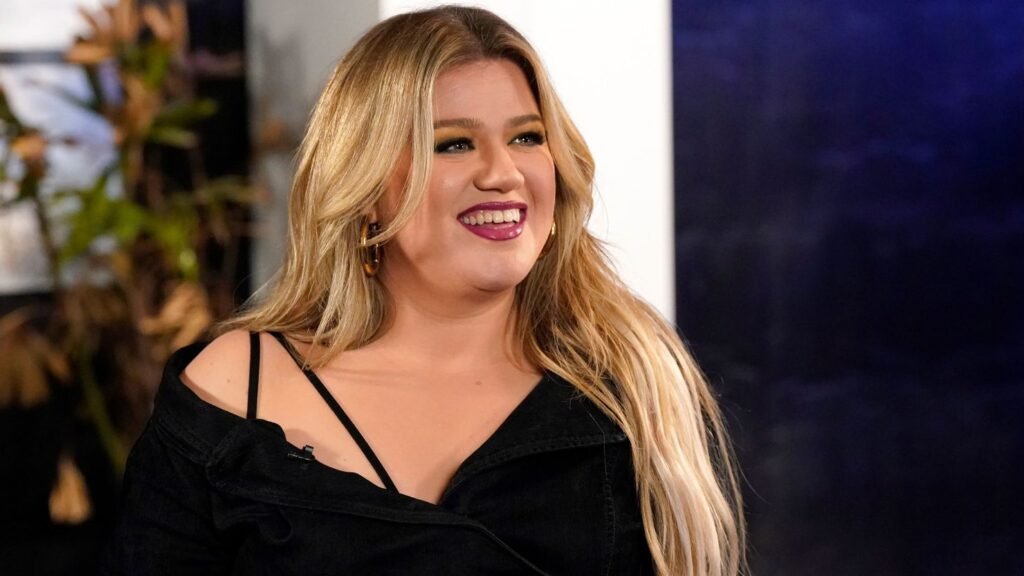 Kelly Clarkson's Inspiring Weight Loss Journey